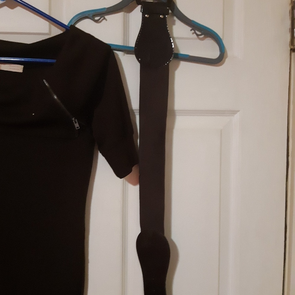 Sweater - Picture 3 of 4